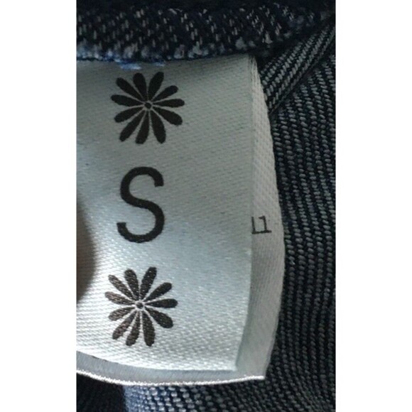 Mumu Blue Jeans Women's Size Small Blue Flare Leg Embroidered Rose Stretch NWT - Picture 9 of 10